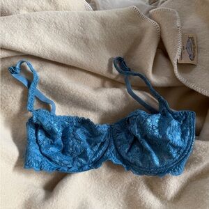 Lace Underwire Bra in Teal